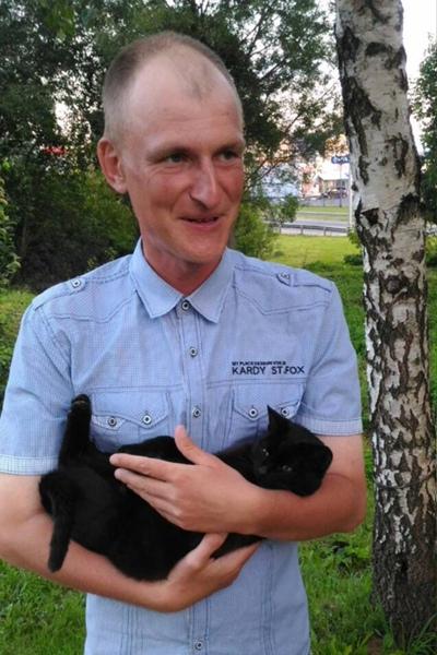 Денис Логинов