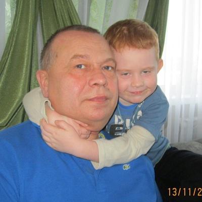 Александр Постников