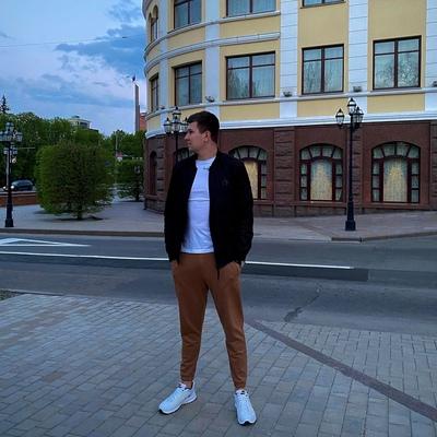 Влад Ивашкевич