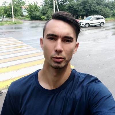 Дмитрий Марин